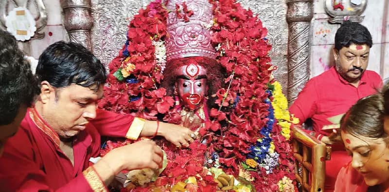 মমতা, অভিষেক ও বিমানের সুস্থতা কামনায় তারাপীঠে পুজো আশিসের