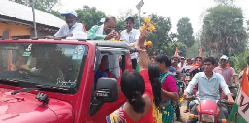 হরিরামপুরে বড় লিডের লক্ষ্যে জোর প্রচার করলেন বিপ্লব