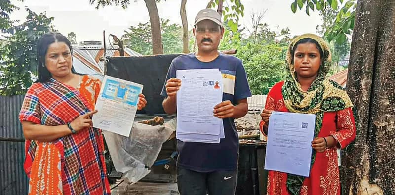 ‘মুখ্যমন্ত্রীর ঋণ শোধ করতে পারব না’, বলছেন ট্রাইবুনালে আবেদনকারী কয়েক লক্ষ ভোটার
