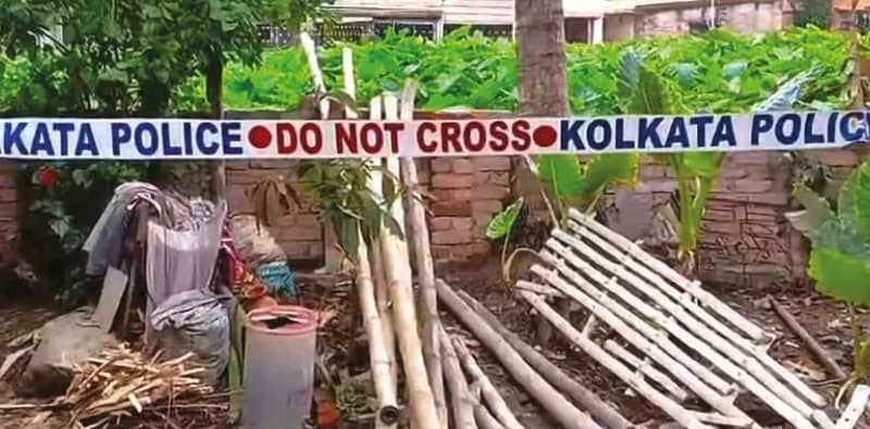 সরশুনায় বাড়ির পিছনে ভাড়াটের গলা কাটা মৃতদেহ উদ্ধার, খুনের মামলা রুজু
