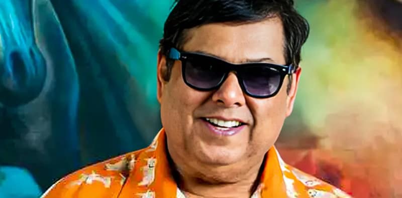 অবসর নিচ্ছেন ডেভিড
