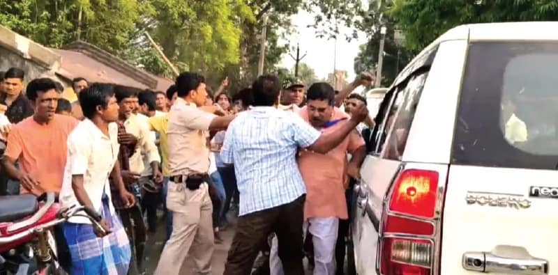 রণক্ষেত্র লাভপুর, ইটের ঘায়ে মাথা ফাটল বিজেপির নির্বাচনি এজেন্ট সহ দুই নেতার, কীর্ণাহারে আক্রান্ত প্রার্থী