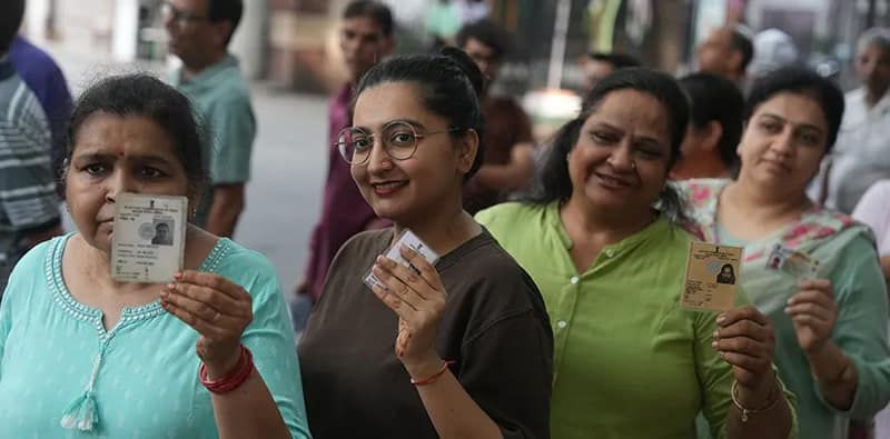 উত্তর ২৪ পরগনা জেলায় দুপুর ১ টা পর্যন্ত ৫৯.২০  শতাংশ ভোট পড়েছে