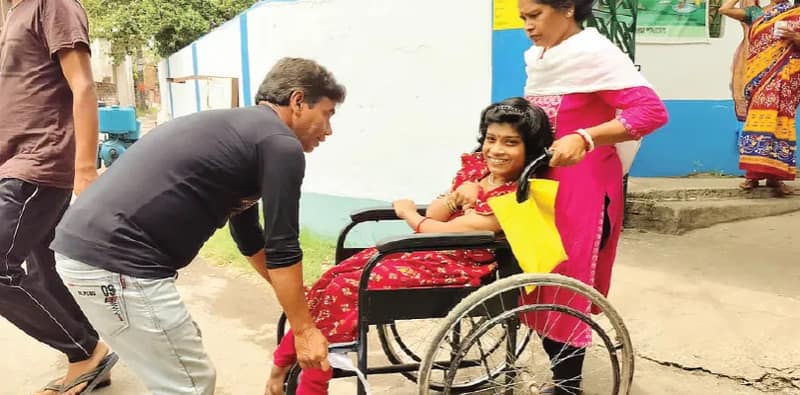 এসআইআরের আতঙ্ক নিয়েই ভোটের লাইনে গ্রামীণ হাওড়া, ক্ষোভ উগরে দিলেন মতুয়া, সংখ্যালঘু সম্প্রদায় ও মহিলারা