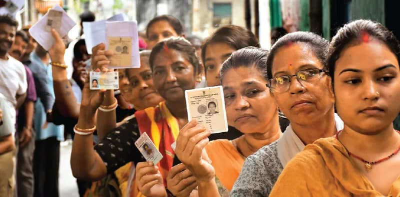 প্রতিবাদের ভোটে ‘লক্ষ্মী’র আশীর্বাদ