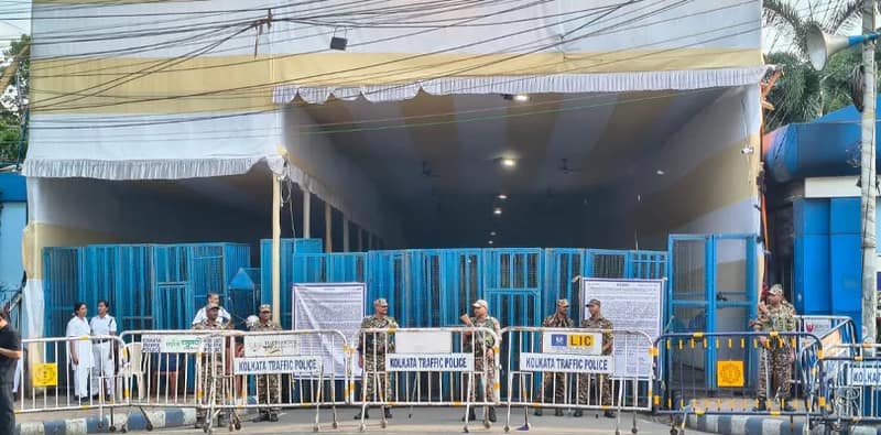 ক্ষুদিরাম অনুশীলন কেন্দ্রে আঁটোসাঁটো নিরাপত্তা