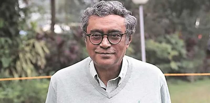 চতুর্থ  রাউন্ডের শেষে রাসবিহারী কেন্দ্রের বিজেপি প্রার্থী স্বপন দাশগুপ্ত এগিয়ে  ৫৪৩৩ ভোটে
