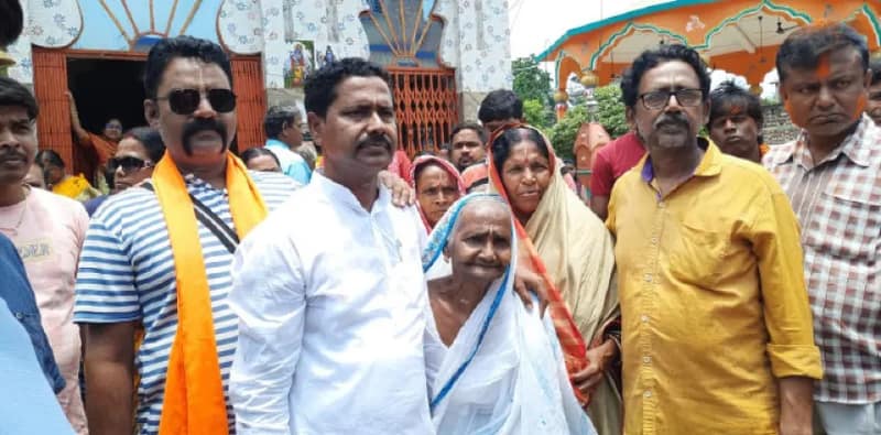 গাঁয়ের ছেলে বিধায়ক! ভাঙন কবলিত কাটোয়ার অগ্রদ্বীপ গ্রামে খুশির হাওয়া