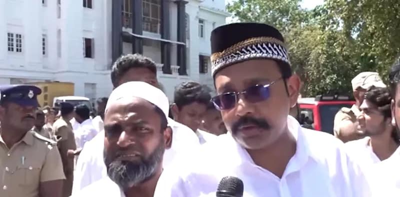 মুখ্যমন্ত্রী বিজয় একটি ধর্মনিরপেক্ষ সরকার গঠন করবে, এবং নারীদের সুরক্ষার দিকে বিশেষ নজর দেবেন জানালেন টিভিকে বিধায়ক মুস্তাফা