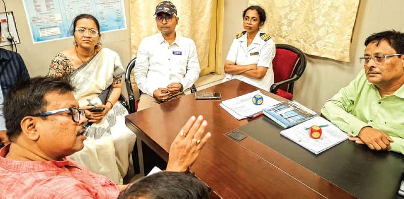 ডিউটি না করে চিকিৎসকরা চেম্বার করলে কড়া পদক্ষেপ, হুঁশিয়ারি স্বাস্থ্য প্রশাসনকে, চুঁচুড়া হাসপাতাল পরিদর্শনে বিধায়ক সুবীর নাগ