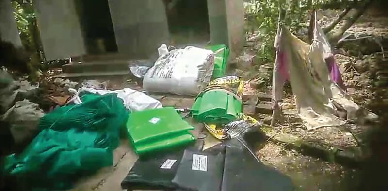 সাগরে পঞ্চায়েত সদস্যের বাড়ি থেকে উদ্ধার সরকারি ত্রাণ সামগ্রী