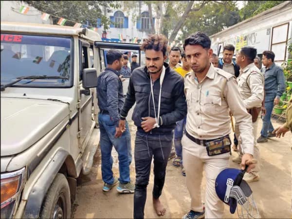 পুলিসকে হেনস্তার ঘটনা, গোবিন্দপুর থেকে ধৃত আরও ৫