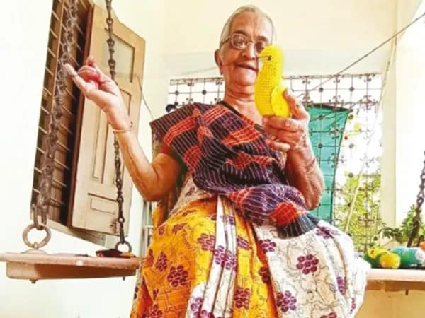 নব্বই বছরে&nbsp; &nbsp;ব্যবসায়ী