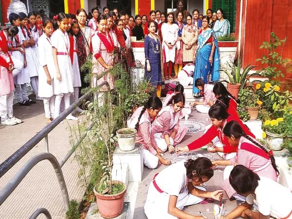 কালনা হিন্দু বালিকা উচ্চবিদ্যালয়ে ১২৫তম বর্ষের উদযাপনের সূচনা