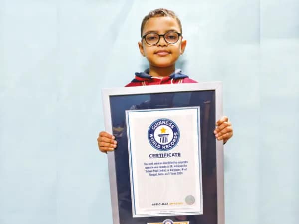 গিনেস রেকর্ডসে নাম তুলল দুর্গাপুরের খুদে পড়ুয়া শ্রীহান
