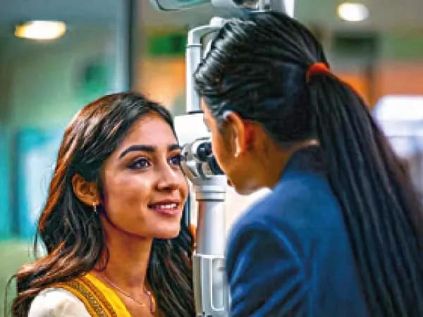 দীর্ঘদিনের ডায়াবেটিস? এখনও চোখ পরীক্ষা না করালে বিপদ শিয়রে!