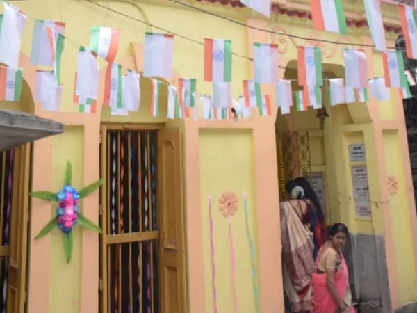 ১০৩ বছরে পা, হাওড়ার দাসবাড়িতে ব্রিটিশ আমলের মন্দিরে নিত্য পুজো হয় সরস্বতীর