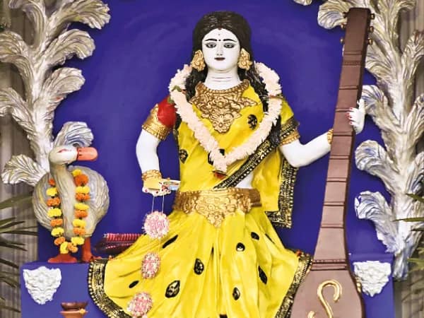 আসামি বিল্লাল শেখের হাতে গড়া প্রতিমা, &lsquo;সম্প্রীতির সরস্বতী&rsquo; পুজো বহরমপুর জেলে