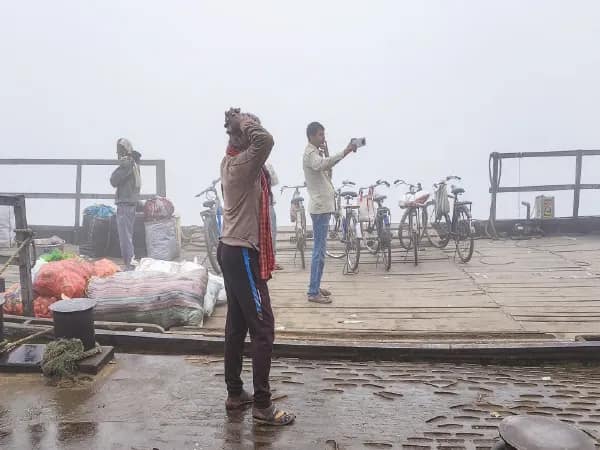 ফের কুয়াশার বাধা, নবদ্বীপে চার ঘণ্টা বন্ধ ফেরি পরিষেবা