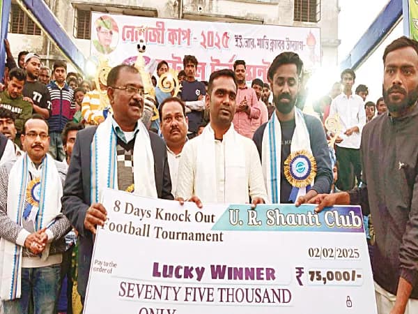 শান্তি ক্লাবের ফুটবলে সেরা পাহাড়পুর
&nbsp;