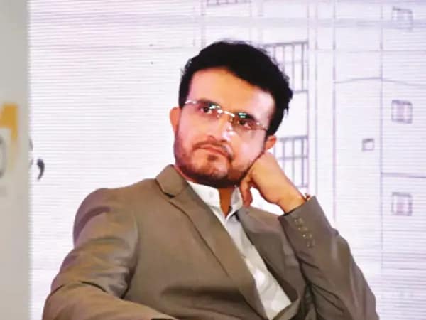 শীঘ্রই রানে ফিরবেন বিরাট ও রোহিত, আশাবাদী সৌরভ