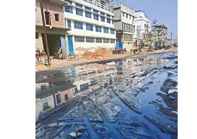 বানতলা চর্মনগরীতে নিকাশি নালা তৈরির কাজ বন্ধ করল কেএমডিএ