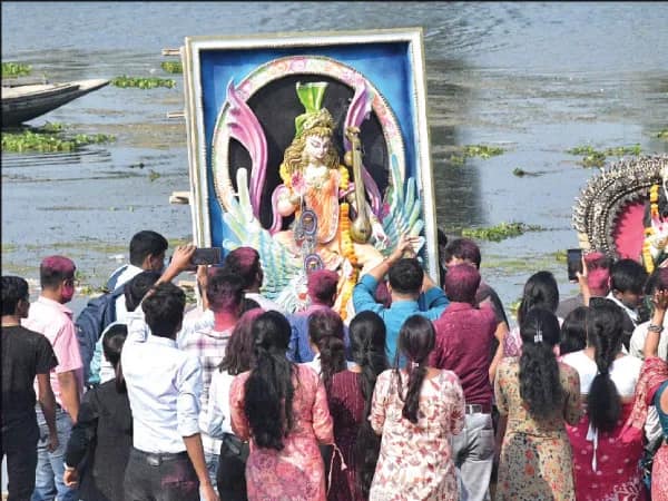 পাঁচশোর বেশি পুলিস মোতায়েন ৪২টি গলিতেও পাহারা&nbsp;