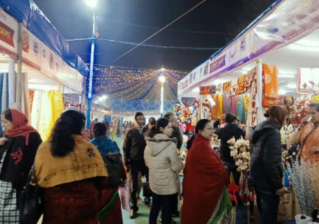 হিট গুলাবি চা, তুলাইপাঞ্জি চাল, পাথর-চুর্ণির উপকরণ সৃষ্টিশ্রী মেলায় দেড় কোটির ব্যবসা