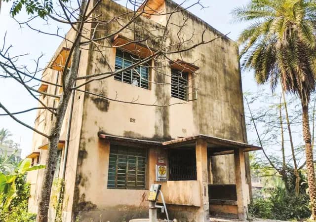 উদ্বোধনের পর এক যুগ পার চালু করা যায়নি উপ স্বাস্থ্যকেন্দ্র