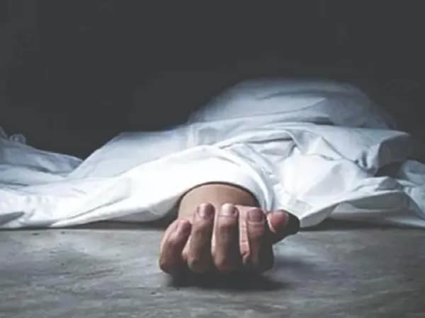 মুর্শিদাবাদে যুবকের রক্তাক্ত দেহ উদ্ধার, চাঞ্চল্য