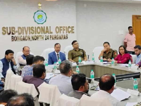 সীমান্তে বেড়ার লক্ষ্যে বৈঠক&nbsp; জেলা প্রশাসন ও বিএসএফের