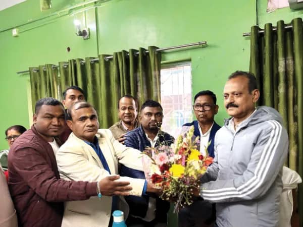 মাল পুরসভায় জটিলতার অবসান, অবশেষে স্বপনের চেয়ারে উত্পল&nbsp;