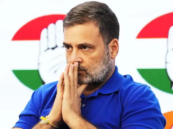 ০,০,০! পর পর তিনটি বিধানসভা ভোটে শূন্যের হ্যাটট্রিক, দিল্লির মাঠে বিলীন হাত শিবির
