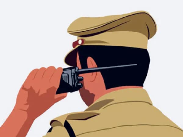 পুলিসের উপর মাটি মাফিয়াদের হামলা, রানিতলায় ধৃত ৫
