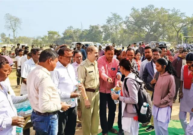 ভালো মানুষ হও, মাধ্যমিক পরীক্ষার্থী সন্তানদের বার্তা জেলবন্দি তিন বাবার