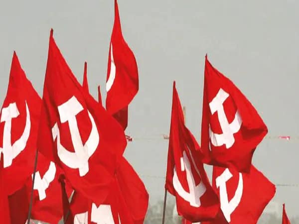 মধ্যরাত পর্যন্ত আলিমুদ্দিনের নেতাদের চেষ্টা ব্যর্থ, শেষমেশ ভোটাভুটিতেই ঠিক হবে সিপিএম জেলা সম্পাদক