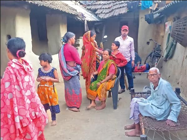 গাড়ির চাকাতে পিষ্ট পুরুলিয়ার ৩ মহিলা