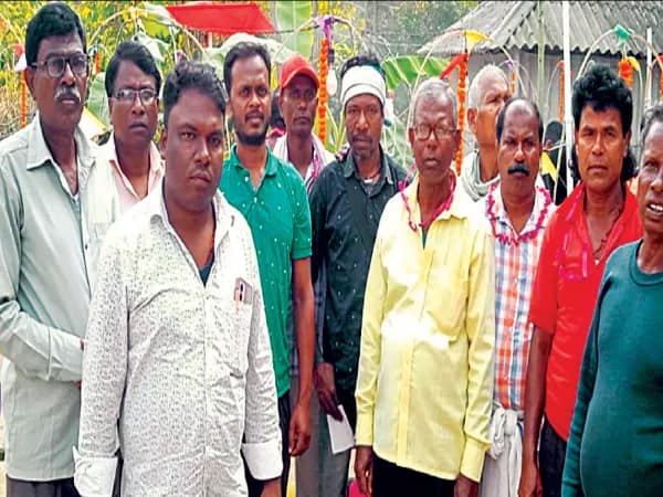 নারায়ণগড়ে গরামদেবীর পুজোয় মাতল মুন্ডারি সমাজ