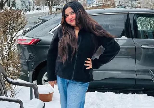 অক্সফোর্ডে পড়ার সুযোগ বালুরঘাটের মেয়ে তৃষিতার