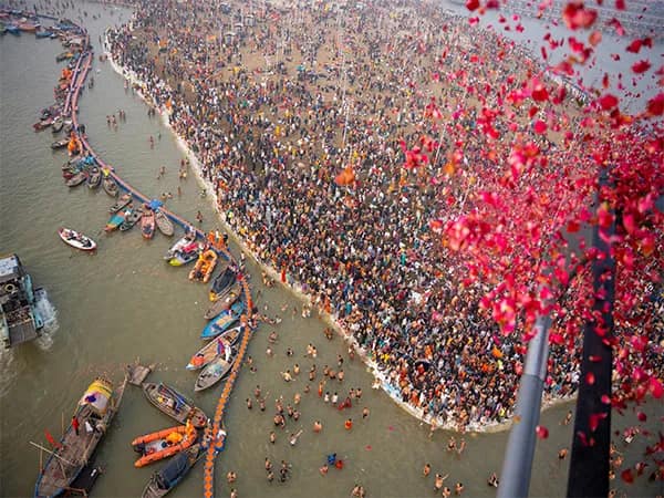 প্রত্যাশার চেয়েও বেশি আয় কুম্ভ থেকে, মন্তব্য গাদকারির