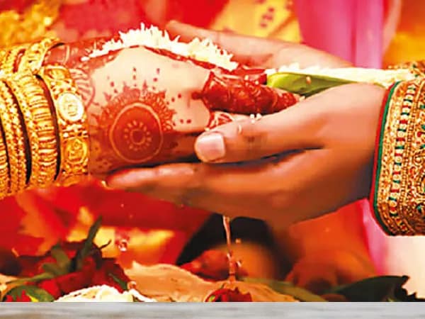 বাংলাদেশ থেকে এসে তিন-চারটি বিয়ে!&nbsp; নির্যাতনের গল্প ফেঁদে চলত টাকা আদায় &nbsp;
