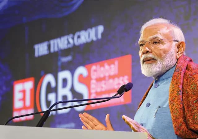 বাংলার ১৪ লক্ষ আবেদন ধামাচাপা, কেন্দ্রীয় কমিটিও নিষ্ফলা, স্বীকার মন্ত্রীর,&nbsp;মোদির রাজনীতিতেই উজ্জ্বলা-বঞ্চনা?