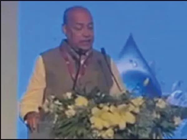 জাতীয় সম্মেলনে প্রশংসিত মমতার &lsquo;জল ধরো জল ভরো&rsquo; ও &lsquo;মাটির সৃষ্টি&rsquo;