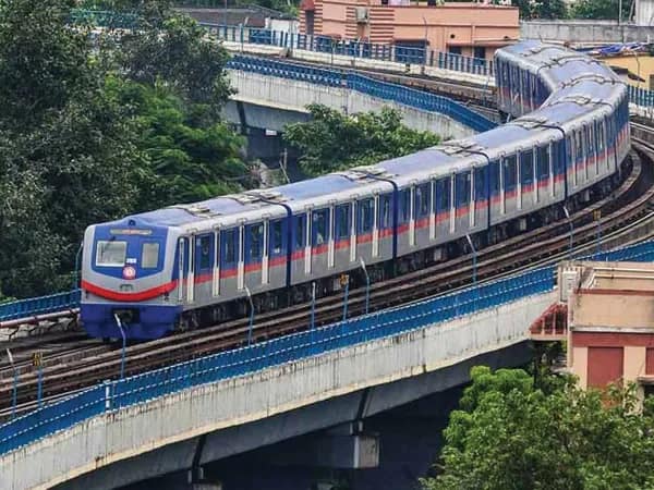 আজ থেকে টানা ৪ দিন বন্ধ ইস্ট-ওয়েস্ট মেট্রো