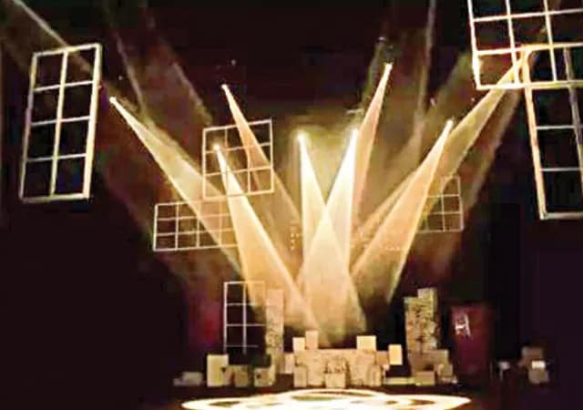 হ্যাজাক থেকে বৈদ্যুতিক আলো