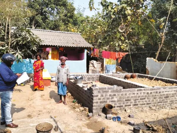 নতুন করে পূর্ব বর্ধমানে ৫৭৫টি পরিবার বাংলার বাড়ি প্রকল্পের সুবিধা পাবেন
