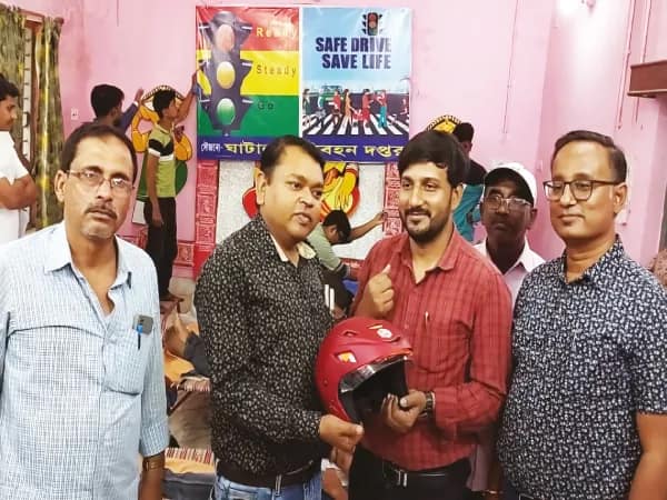 আন্তজার্তিক মাতৃভাষা দিবসেও ঘাটালে পথ নিরাপত্তা কর্মসূচি
&nbsp;
