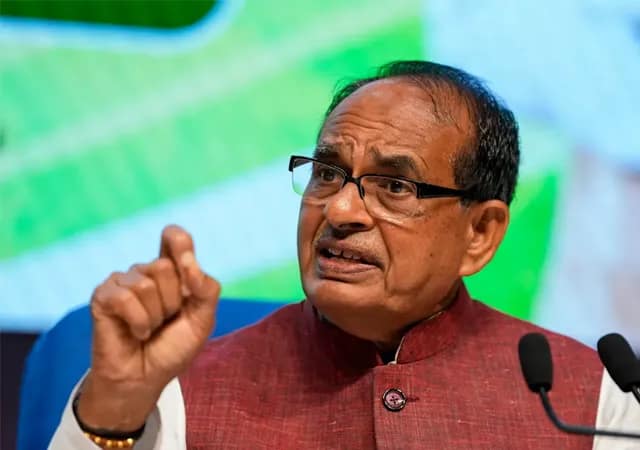 বিমানের সিট ভাঙা! এয়ার ইন্ডিয়ার পরিষেবায় ক্ষুব্ধ কেন্দ্রীয় কৃষিমন্ত্রী