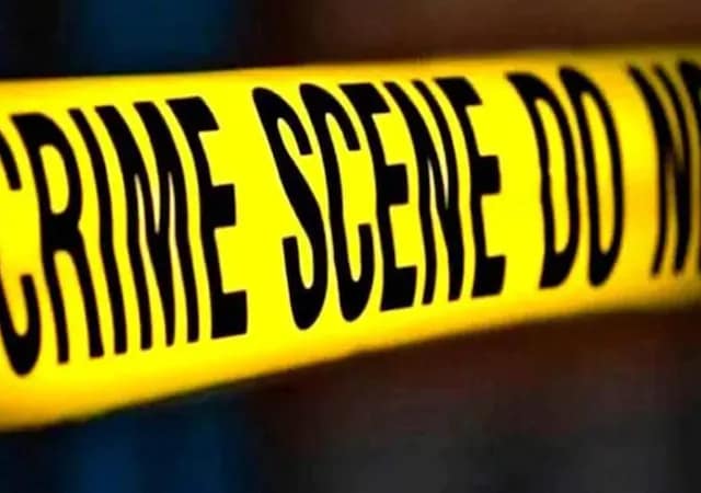 পরিবারের সবাইকে একসঙ্গে হত্যার ছক প্রসূনের,&nbsp;প্ল্যান জেনে যাওয়ায় বিষ খাইয়ে আগেই খুন মেয়ে প্রিয়ংবদাকে!