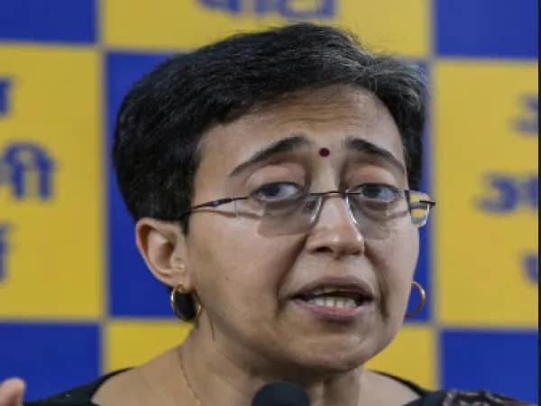 দিল্লিতে বিরোধী দলনেত্রী আতিশী